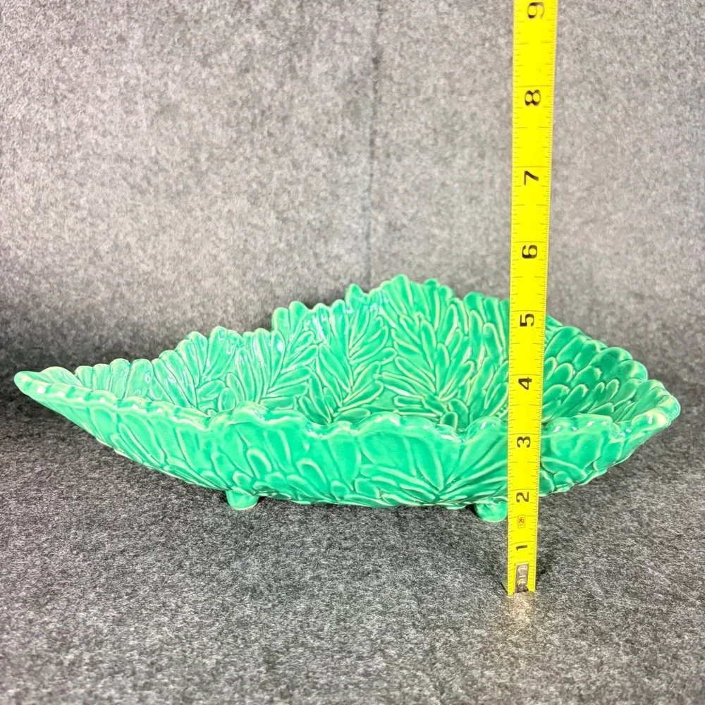 VIETRI Lastra Holiday Figural Tree Green Ceramic Christmas Embossed‎ Bowl Italy